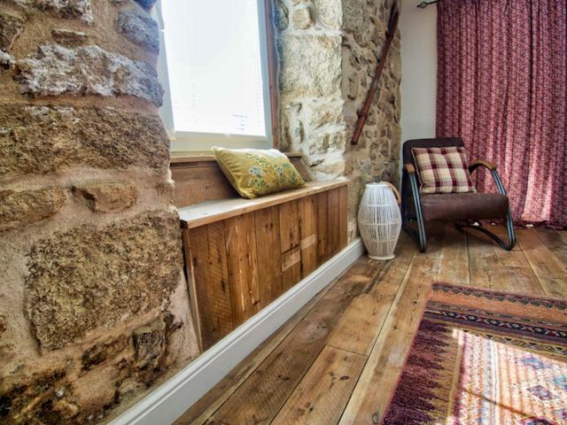 Knocker Cottage Is A 3 Bedroom Made Up Of 1 Double Bedroom And 2 Small Double Bedrooms In Small Village 10 Min To Beaches Camborne Eksteriør billede