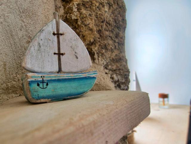 Knocker Cottage Is A 3 Bedroom Made Up Of 1 Double Bedroom And 2 Small Double Bedrooms In Small Village 10 Min To Beaches Camborne Eksteriør billede